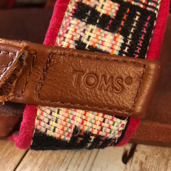 TOMS sandals - Picture 2 of 16